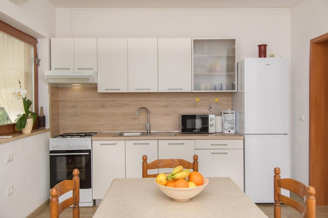 Apartman Alba 카리가도르 외부 사진